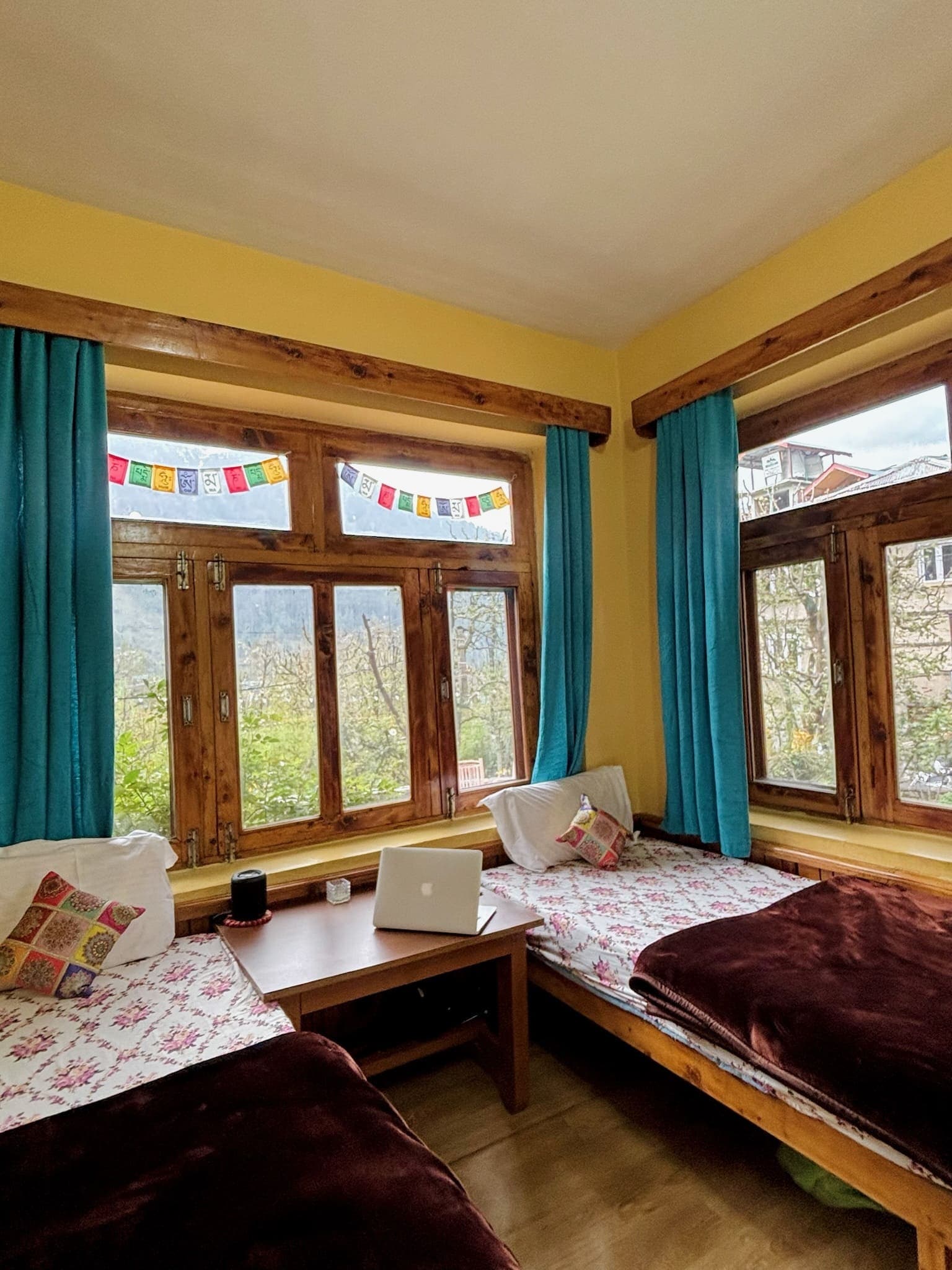Cozy Corner thumbnail 3